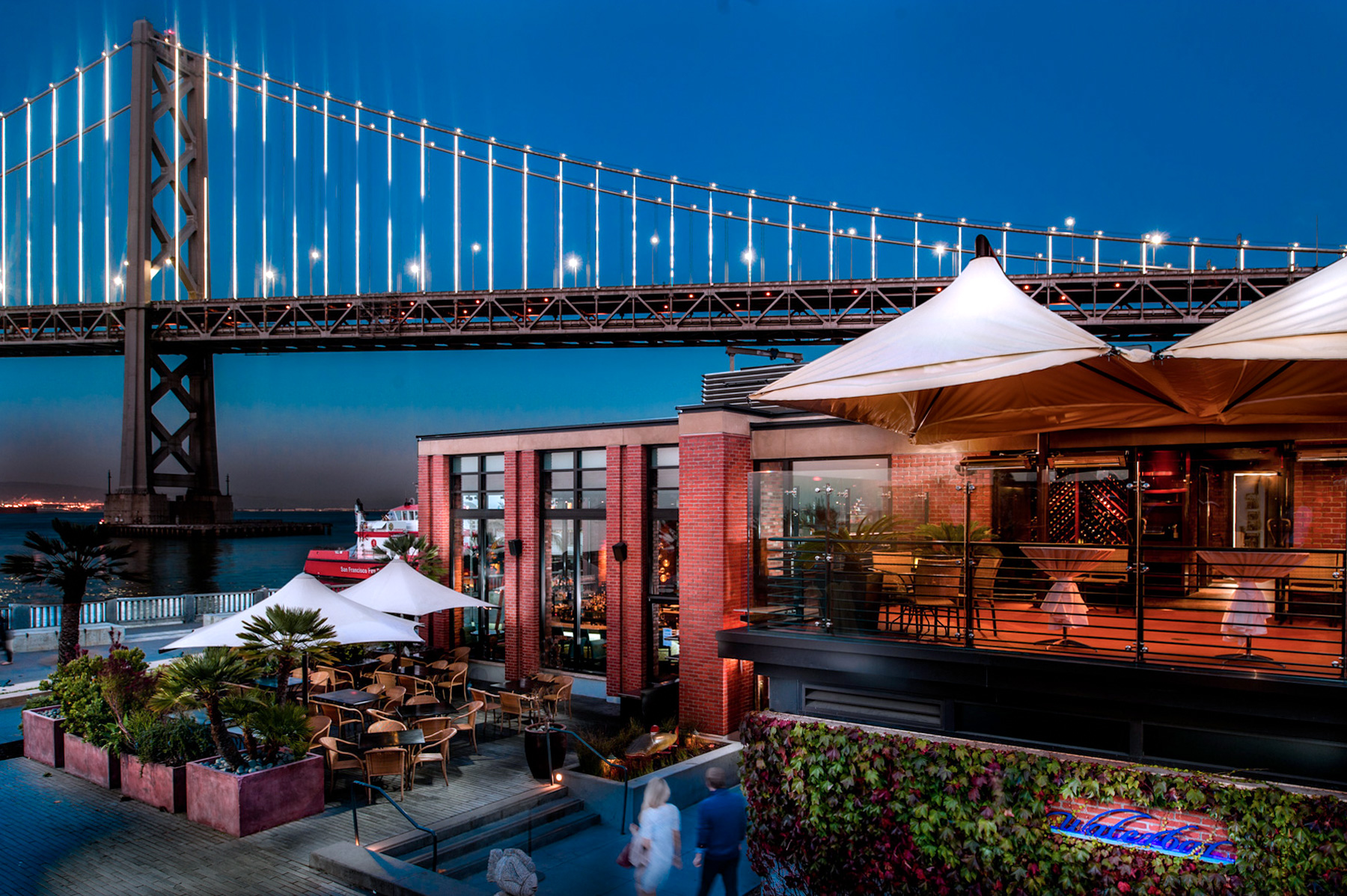 5 Phenomenal Restaurants with Bay Bridge Views